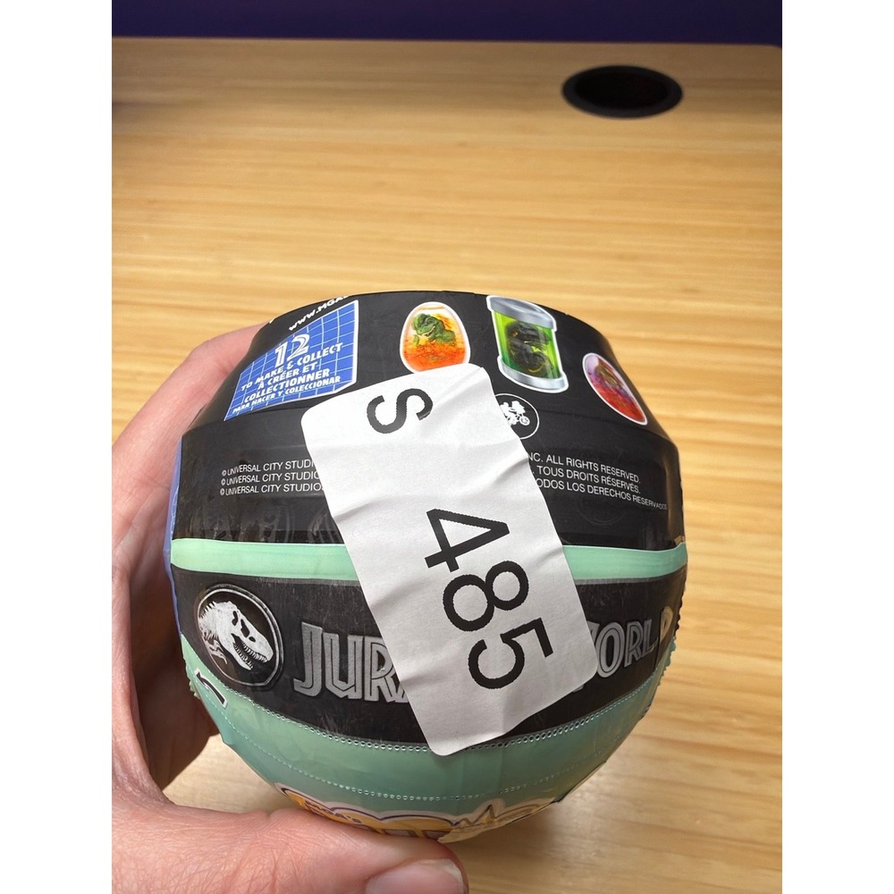 MGA Miniverse Make It Mini Dinosaurs Jurassic World Ball NIB - Picture 5 of 5